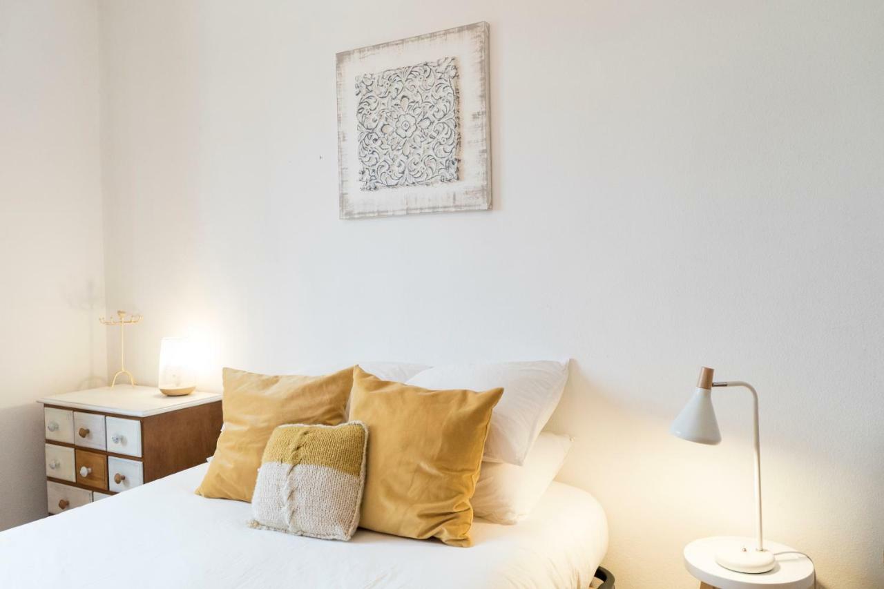 Pine Tree Apartment Porto Bagian luar foto
